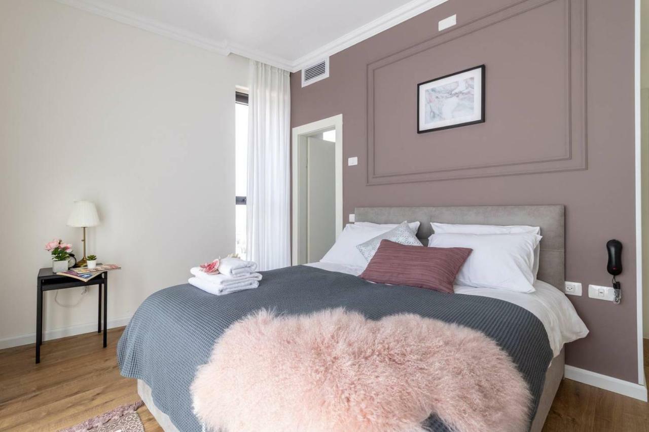 Magical 2Br/Parking With Amazing View, City Center Gerusalemme Esterno foto