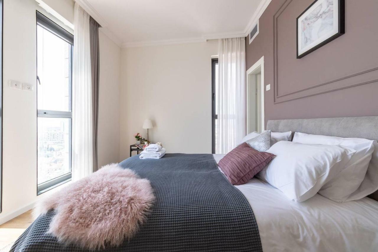 Magical 2Br/Parking With Amazing View, City Center Gerusalemme Esterno foto